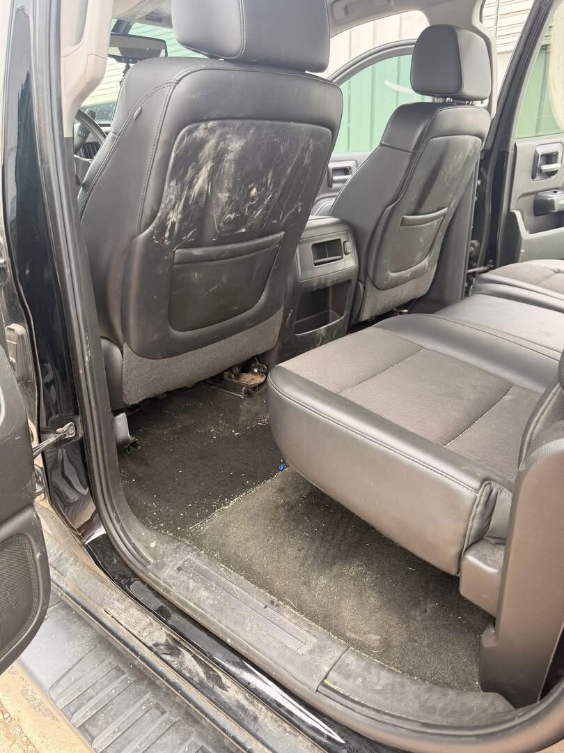 Vehicle interior before detailing